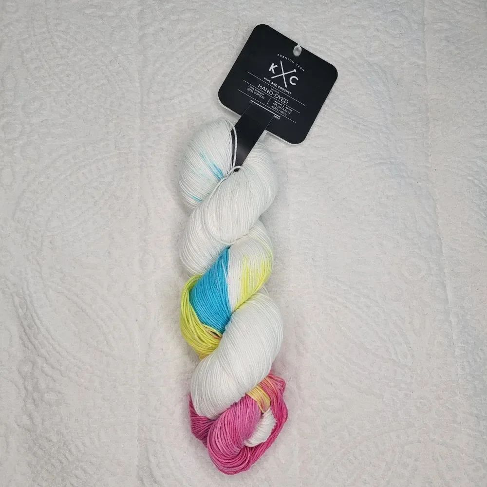 K+C Knit And Crochet Yarn White Blue Yellow Pink Vanilla Swirl Super Fine 472 Yd